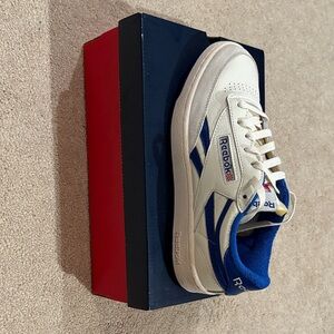 Reebok Men's Cream and Blue Sneakers